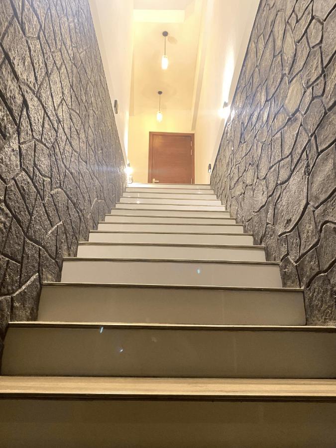 Queens Mount Glen Heights Нувара-Елія Екстер'єр фото